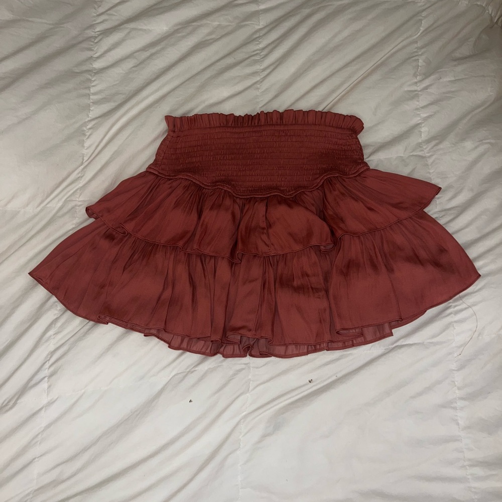 Smocked Waisted ruffled mini skirt by Eesome. Pinky mauve color